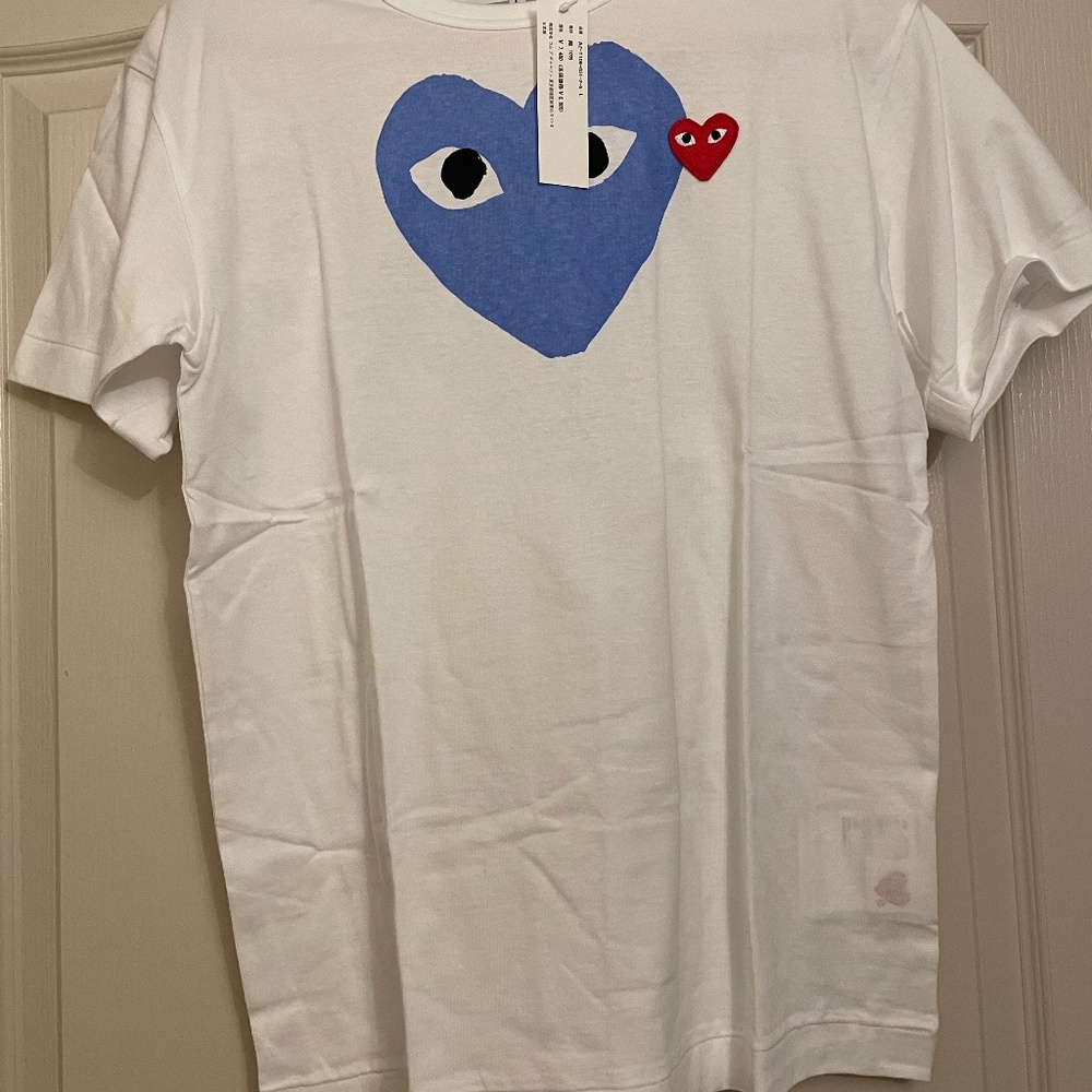 Comme Des Garcons Play White Tshirt